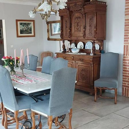 Villa De Charme Avec Piscine Saint-Jory Eksteriør bilde
